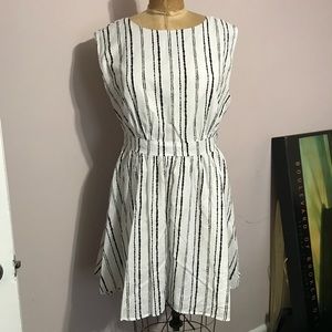 F21+ White & Black Summer Dress 1X